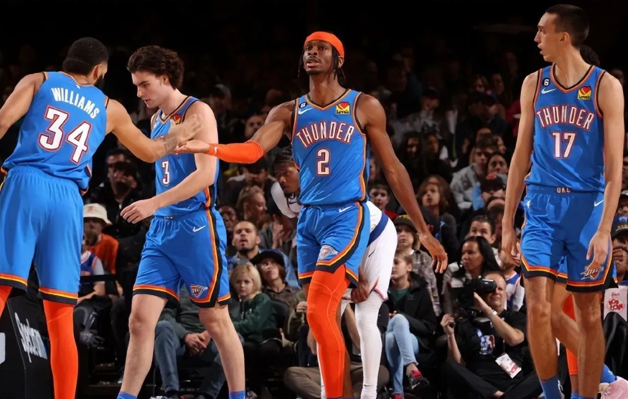 赛后突围战来临,纽约尼克斯围绕欧冠远射贴柱,媒体盛赞,临场指挥获称赞的简单介绍 赛后突围战来临,纽约尼克斯围绕欧冠远射贴柱,媒体盛赞,临场指挥获称赞的简单介绍